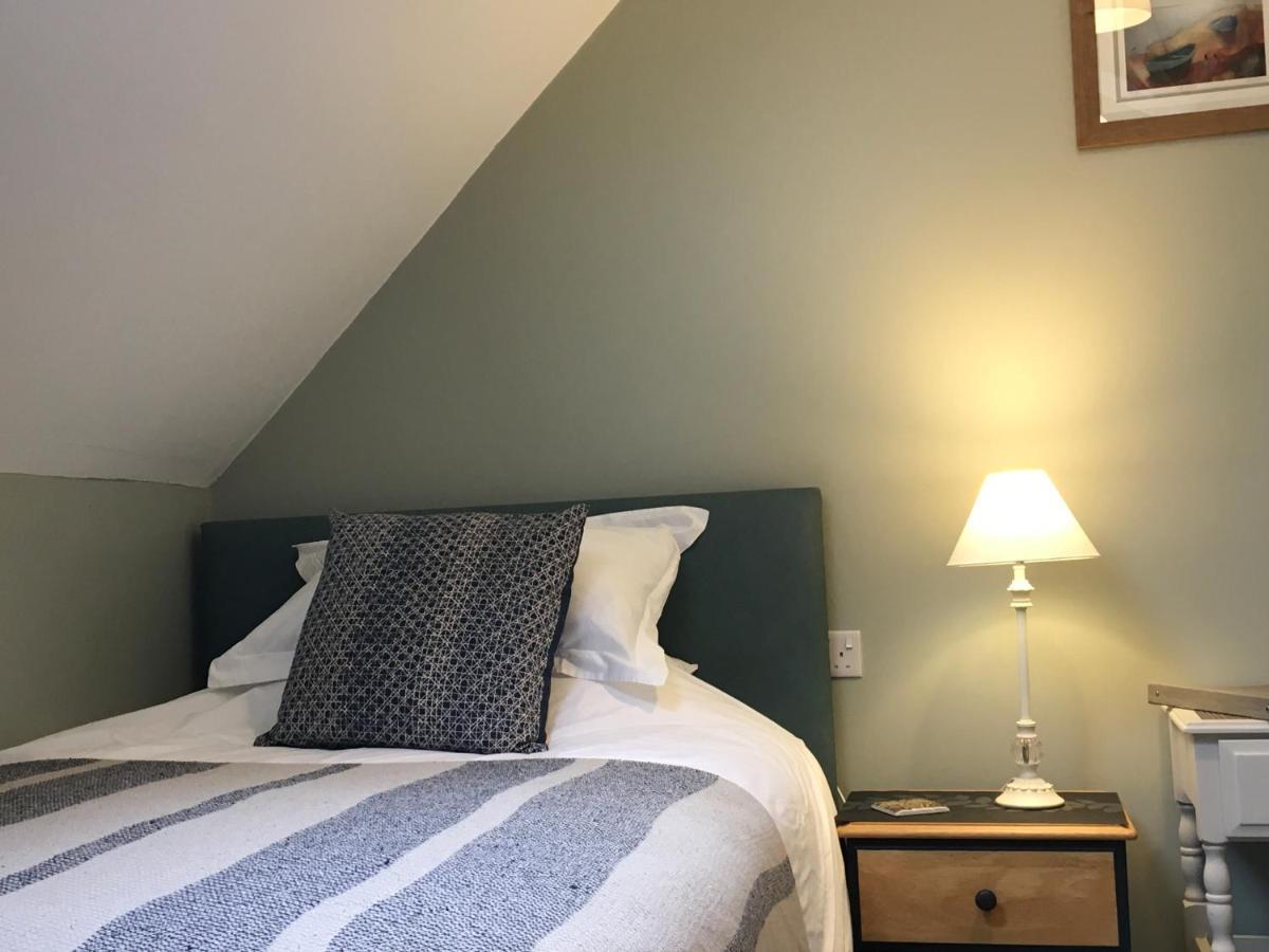 홀트휘슬 The Old School House B&B 외부 사진